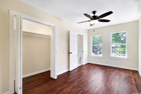 834 W Russell Place San Antonio TX 78212