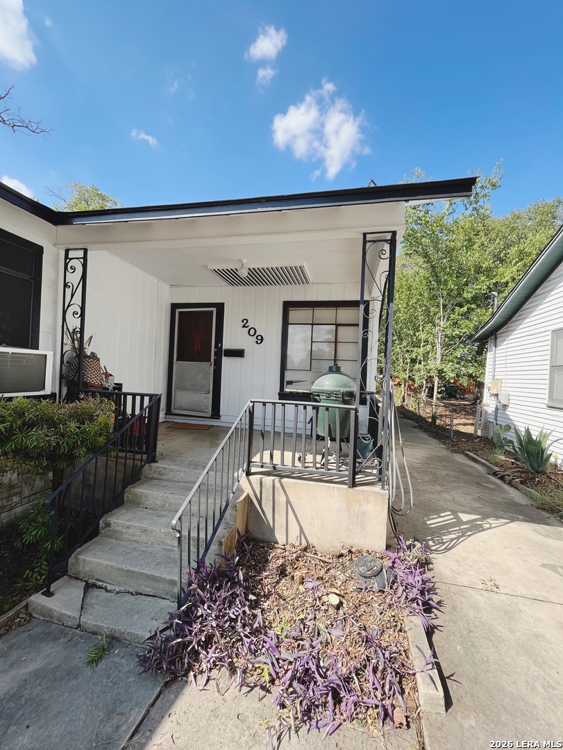 209-211 Shadwell Drive San Antonio TX 78228