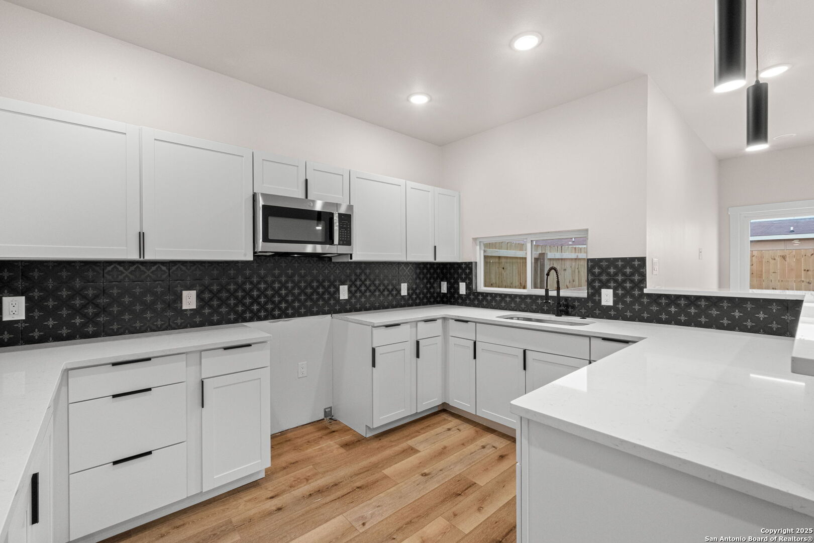 114 Packard Street San Antonio TX 78211