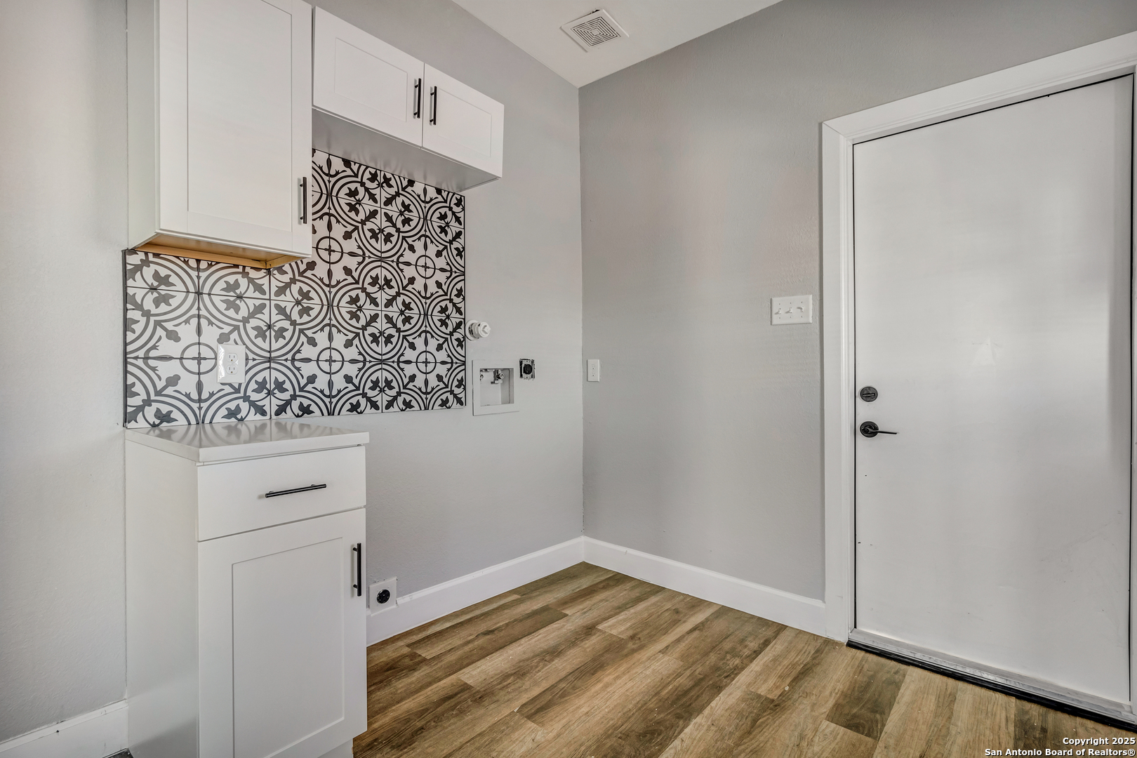 1803 Texas San Antonio TX 78228