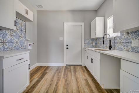 1803 Texas San Antonio TX 78228