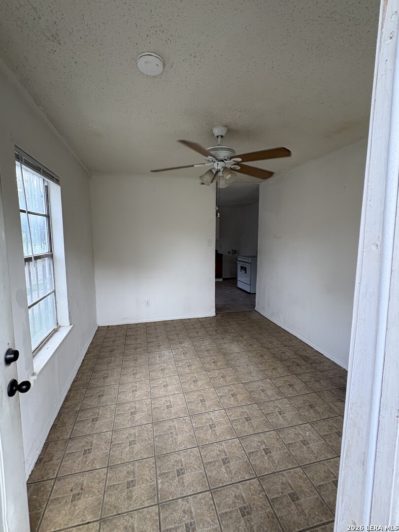 2513 Quintana San Antonio TX 78211