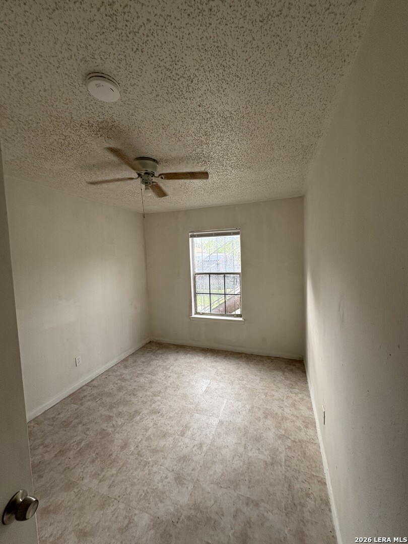 2513 Quintana San Antonio TX 78211