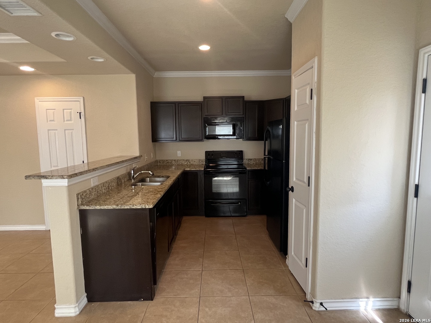 6321 & 6323 Attucks Lane San Antonio TX 78238
