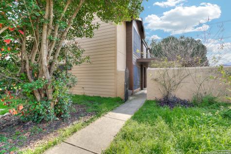 10609 Starcrest Drive San Antonio TX 78217