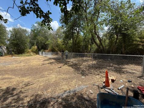 134 Cheyenne San Antonio TX 78207