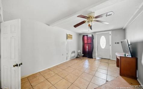 134 Cheyenne San Antonio TX 78207