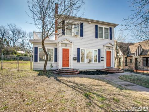 124 W Norwood Court San Antonio TX 78212