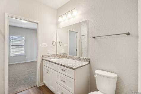 7224 Magnolia Creek San Antonio TX 78252