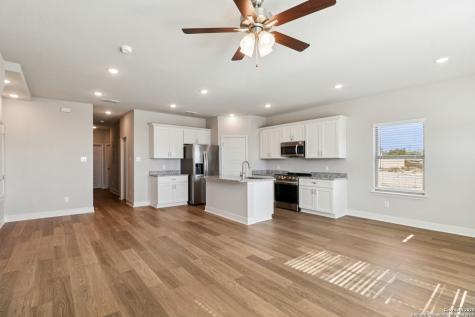 7224 Magnolia Creek San Antonio TX 78252