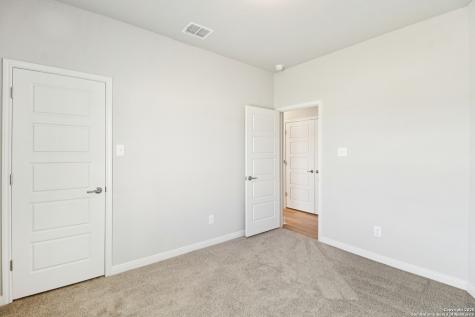 7224 Magnolia Creek San Antonio TX 78252