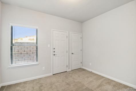 7224 Magnolia Creek San Antonio TX 78252