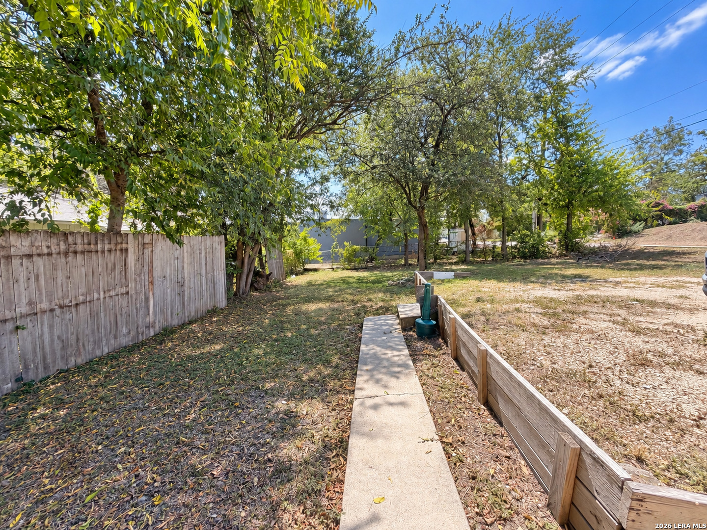 1448 W Summit Avenue San Antonio TX 78201