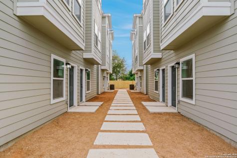 1303 Essex Street 201, 202 San Antonio TX 78210