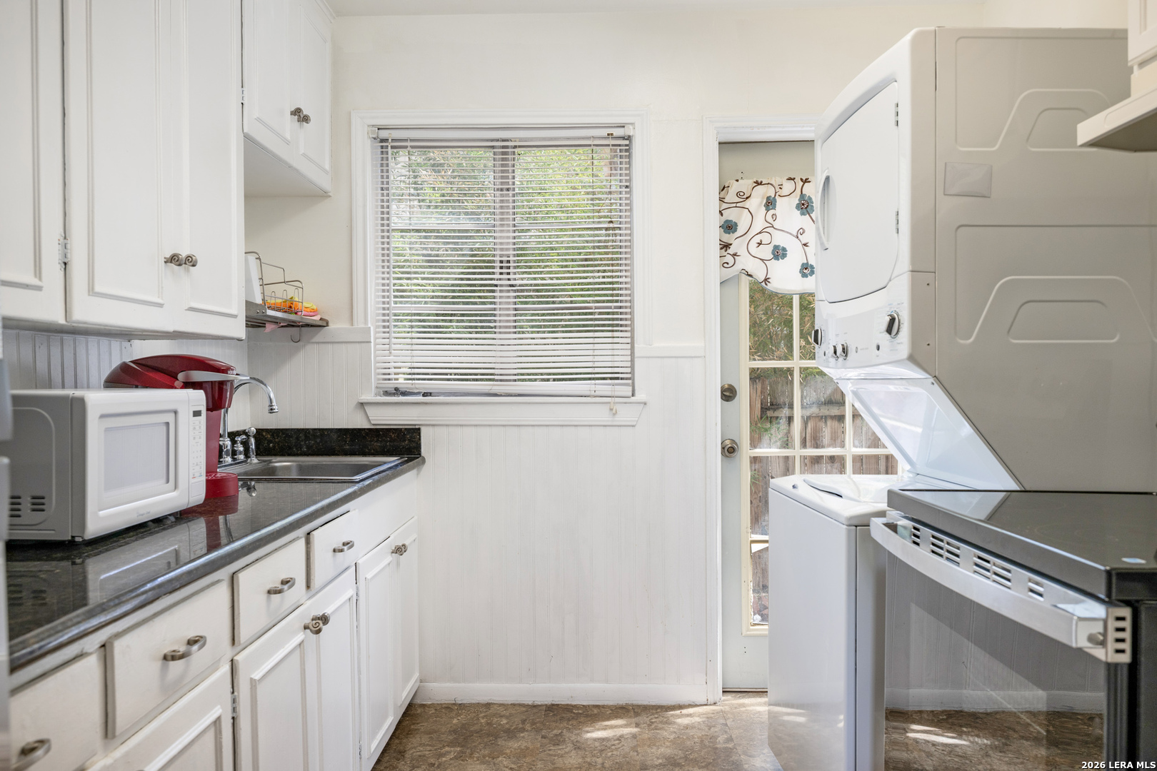 111 Grandview Place Alamo Heights TX 78209