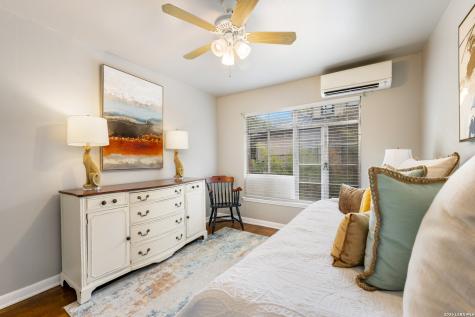 111 Grandview Place Alamo Heights TX 78209