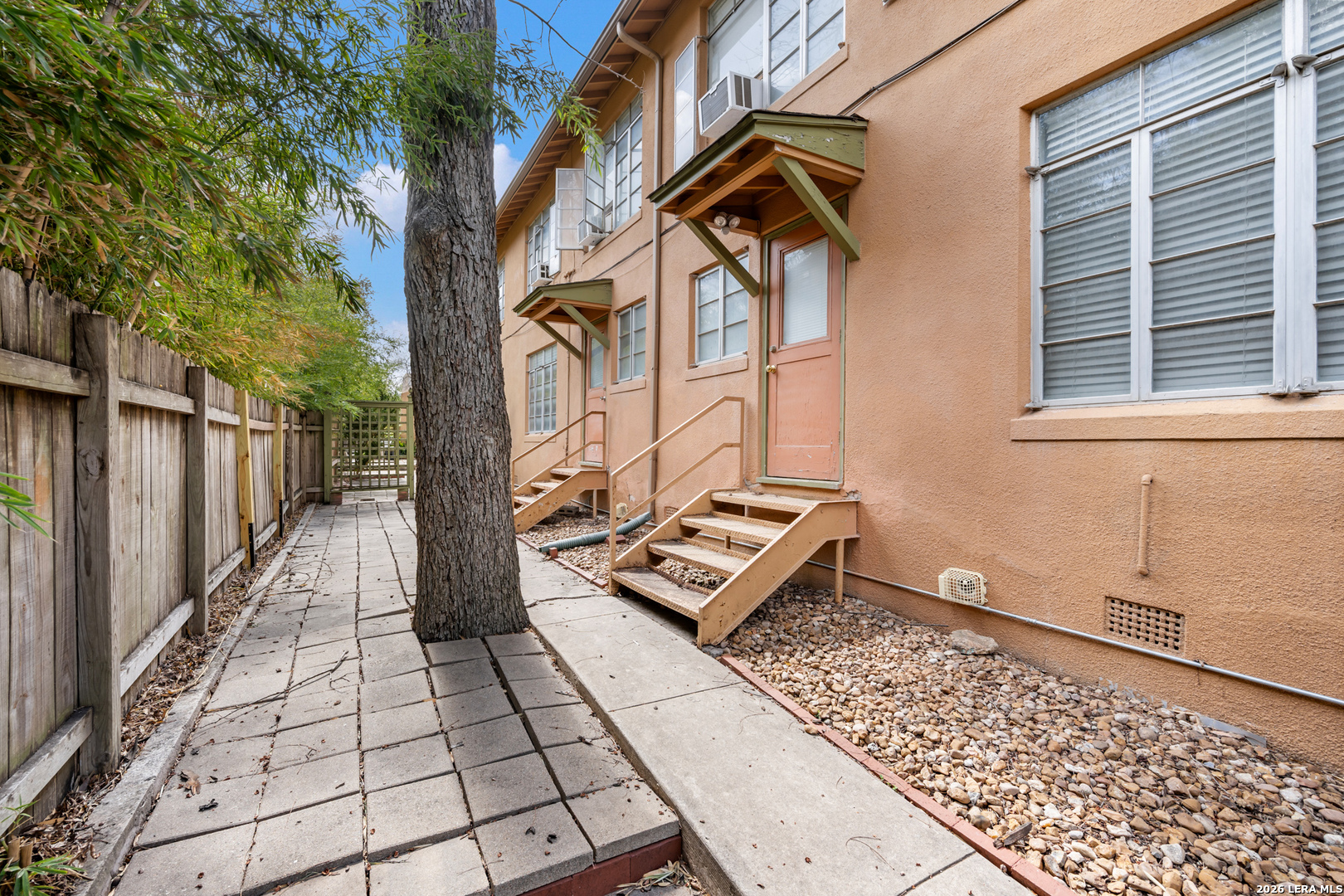 111 Grandview Place Alamo Heights TX 78209
