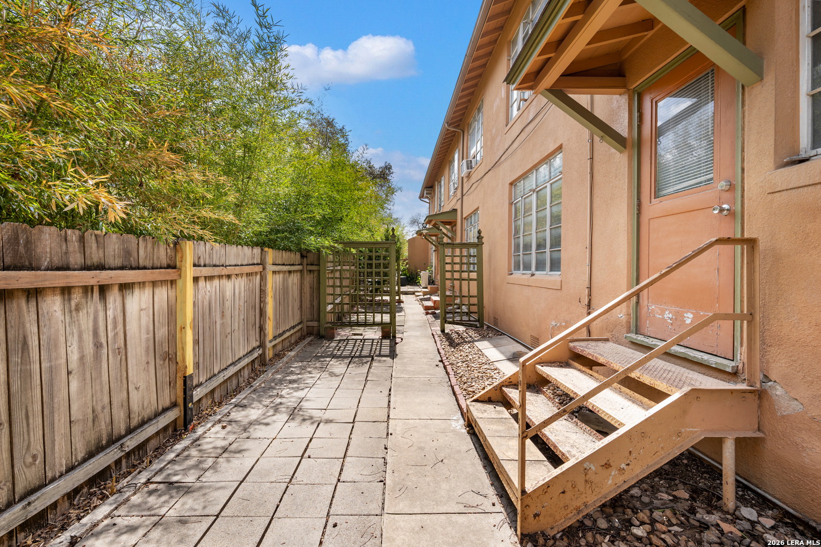 111 Grandview Place Alamo Heights TX 78209