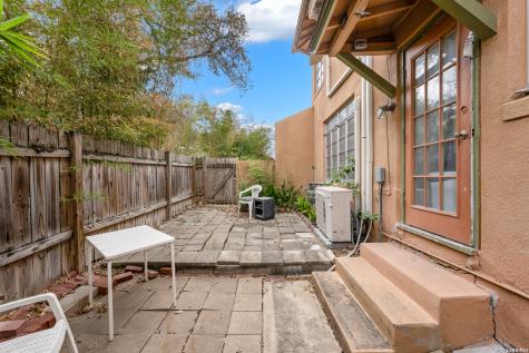 111 Grandview Place Alamo Heights TX 78209
