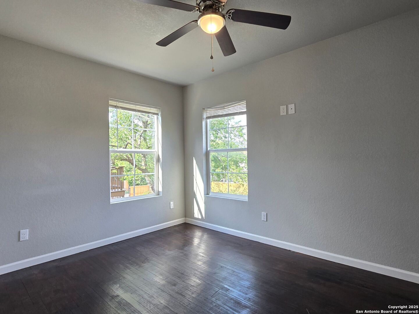 2815 S Pine Street San Antonio TX 78210