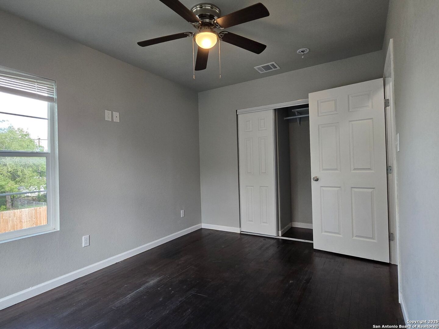 2815 S Pine Street San Antonio TX 78210