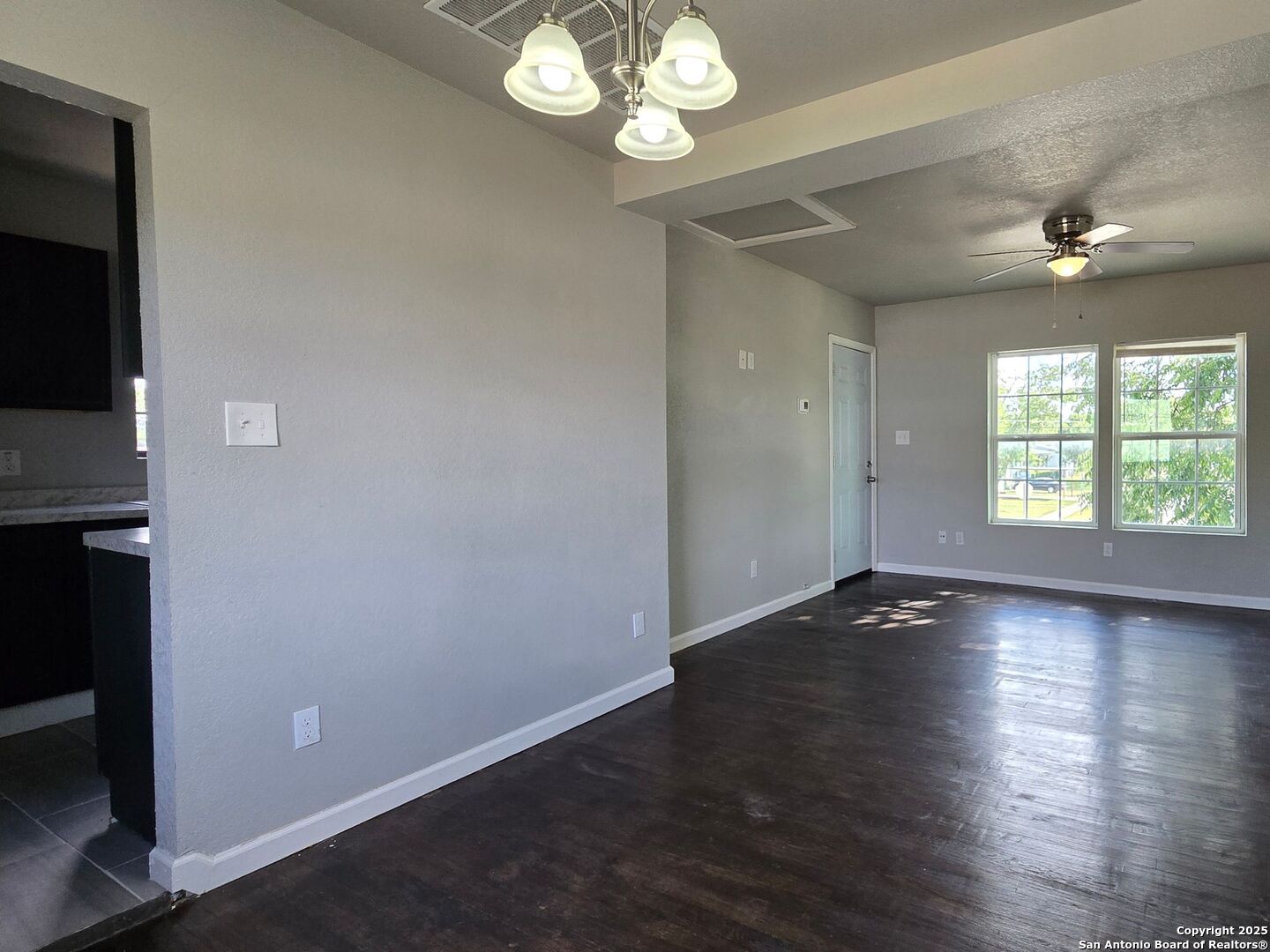 2815 S Pine Street San Antonio TX 78210
