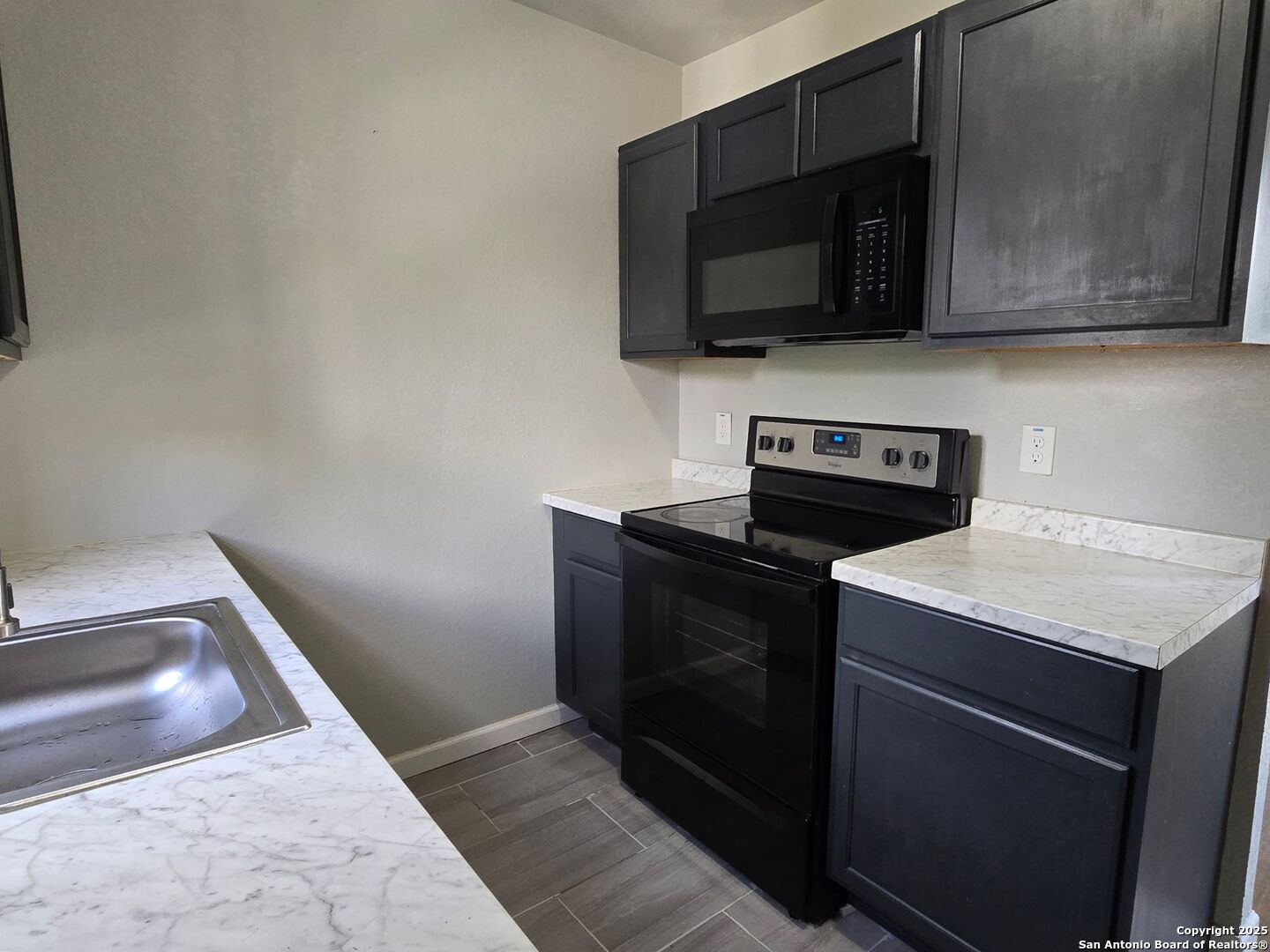 2815 S Pine Street San Antonio TX 78210