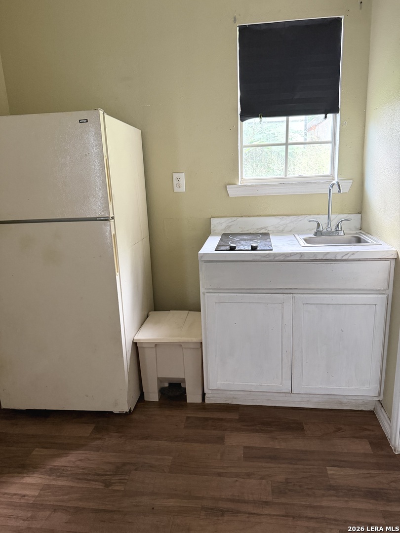 2826 Roselawn Road San Antonio TX 78226