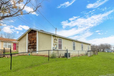 643 J Street San Antonio TX 78220