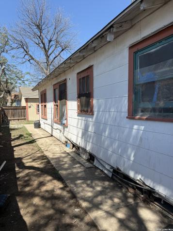 1915 Pasadena Street San Antonio TX 78201