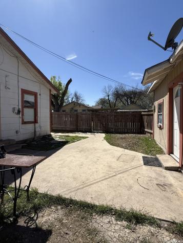 1915 Pasadena Street San Antonio TX 78201