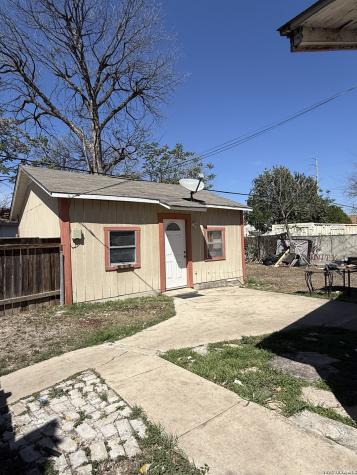 1915 Pasadena Street San Antonio TX 78201