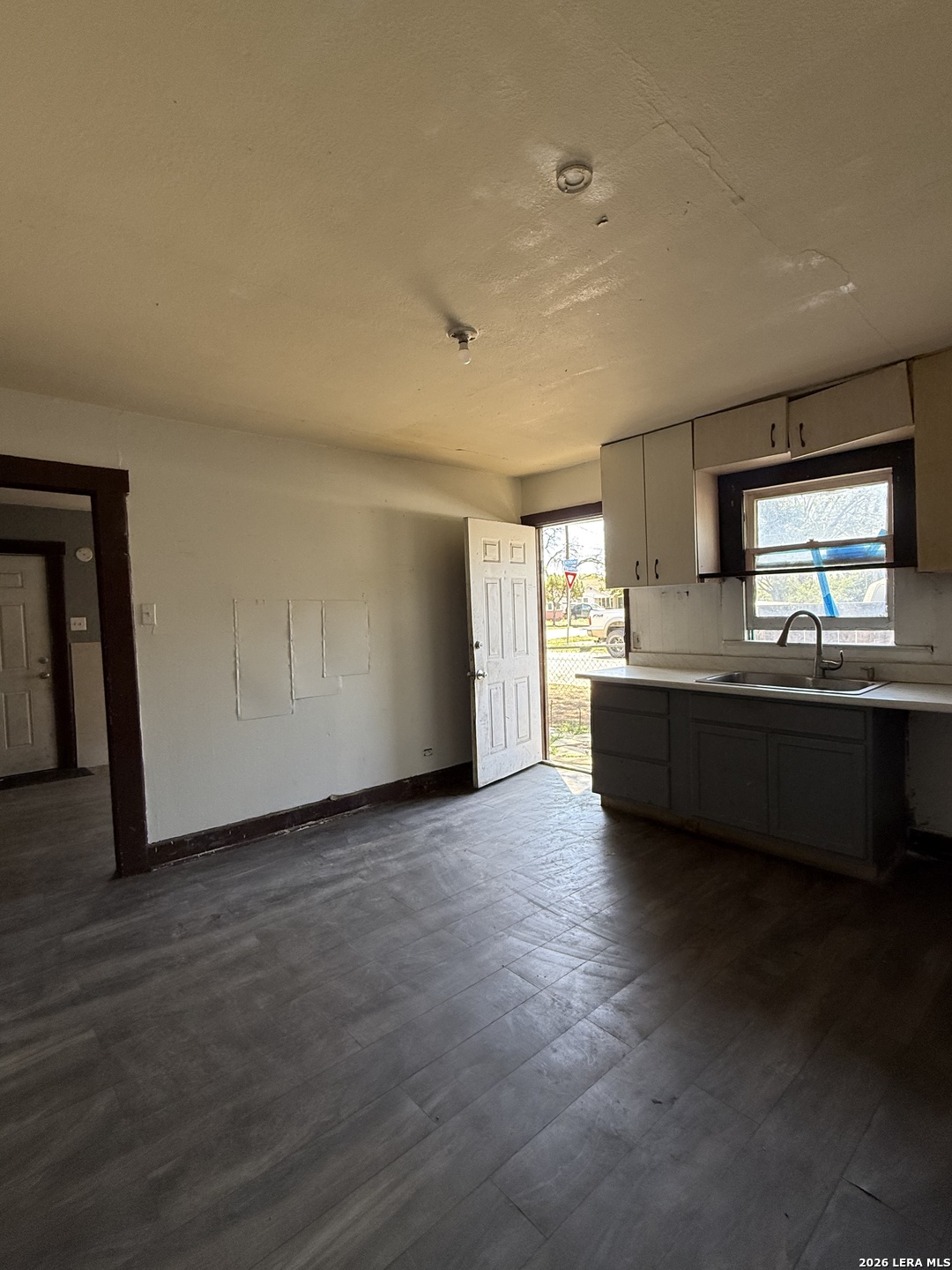 1915 Pasadena Street San Antonio TX 78201