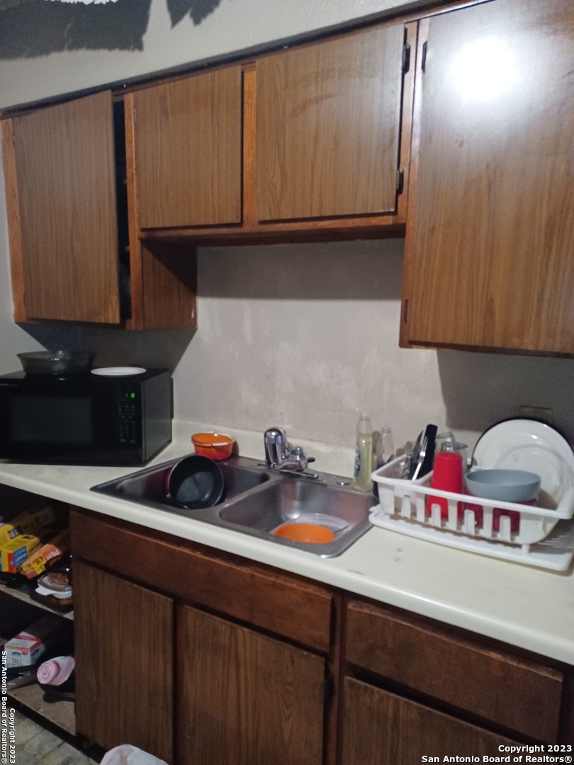 7535 Windsor Oaks San Antonio TX 78239