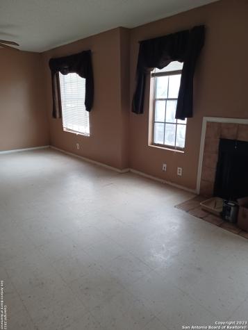 7535 Windsor Oaks San Antonio TX 78239