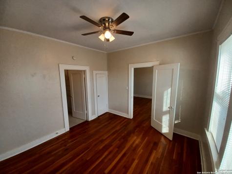 127 W Magnolia Avenue San Antonio TX 78212