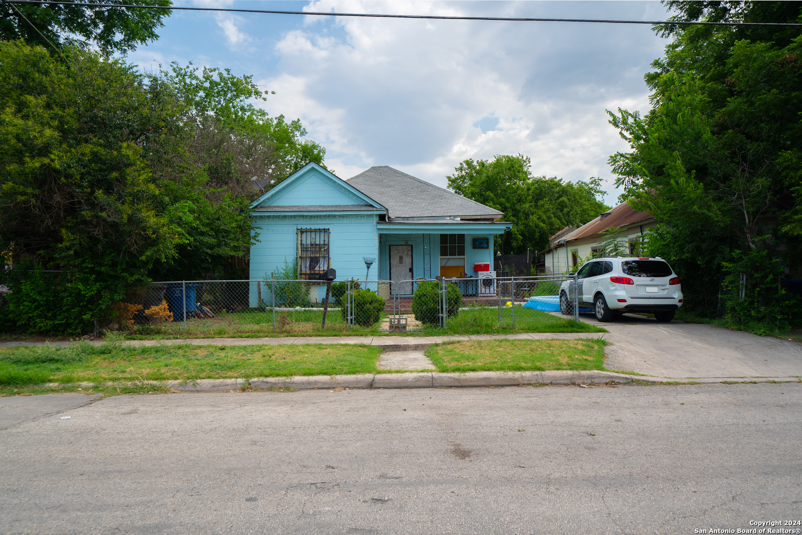 2413 Monterey Street San Antonio TX 78207