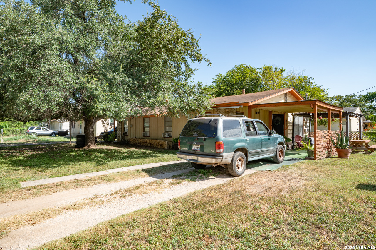 300/302 Koch Schertz TX 78154