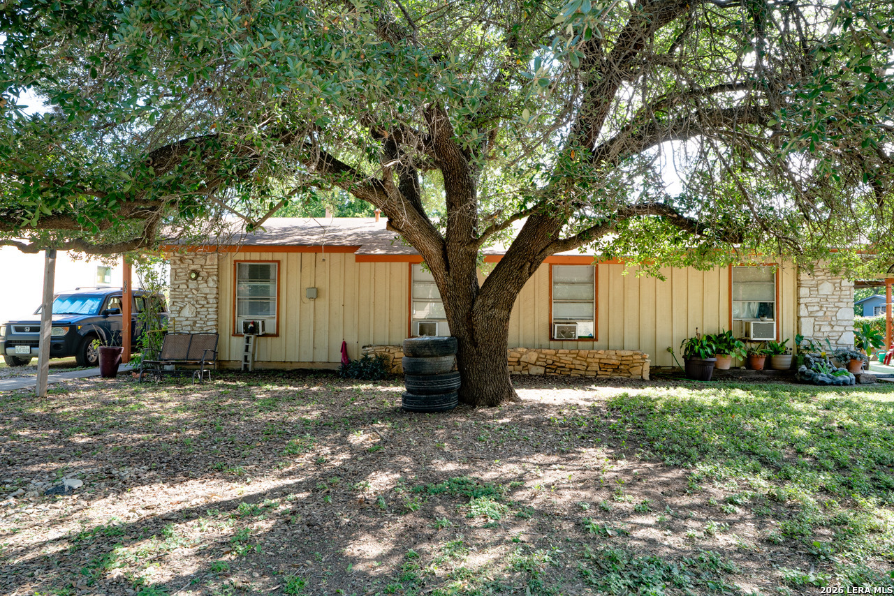 300/302 Koch Schertz TX 78154