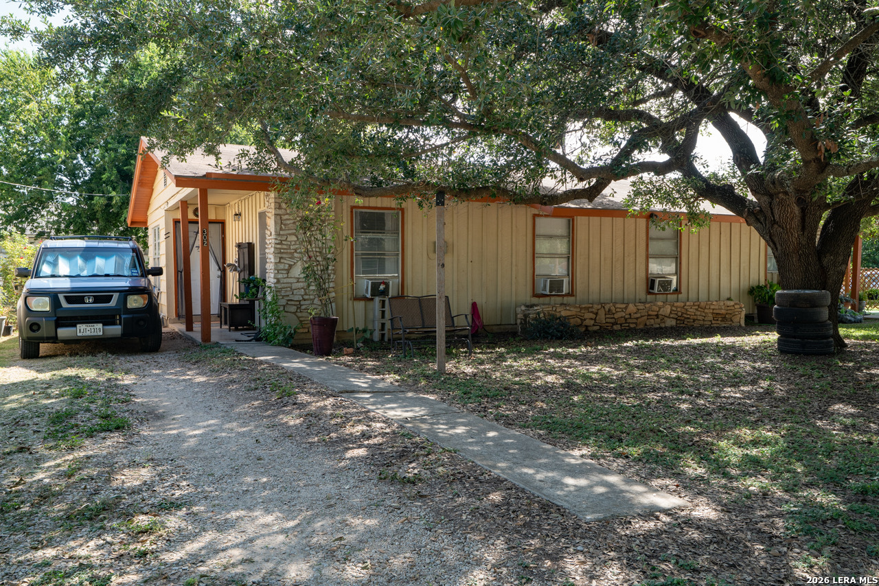 300/302 Koch Schertz TX 78154
