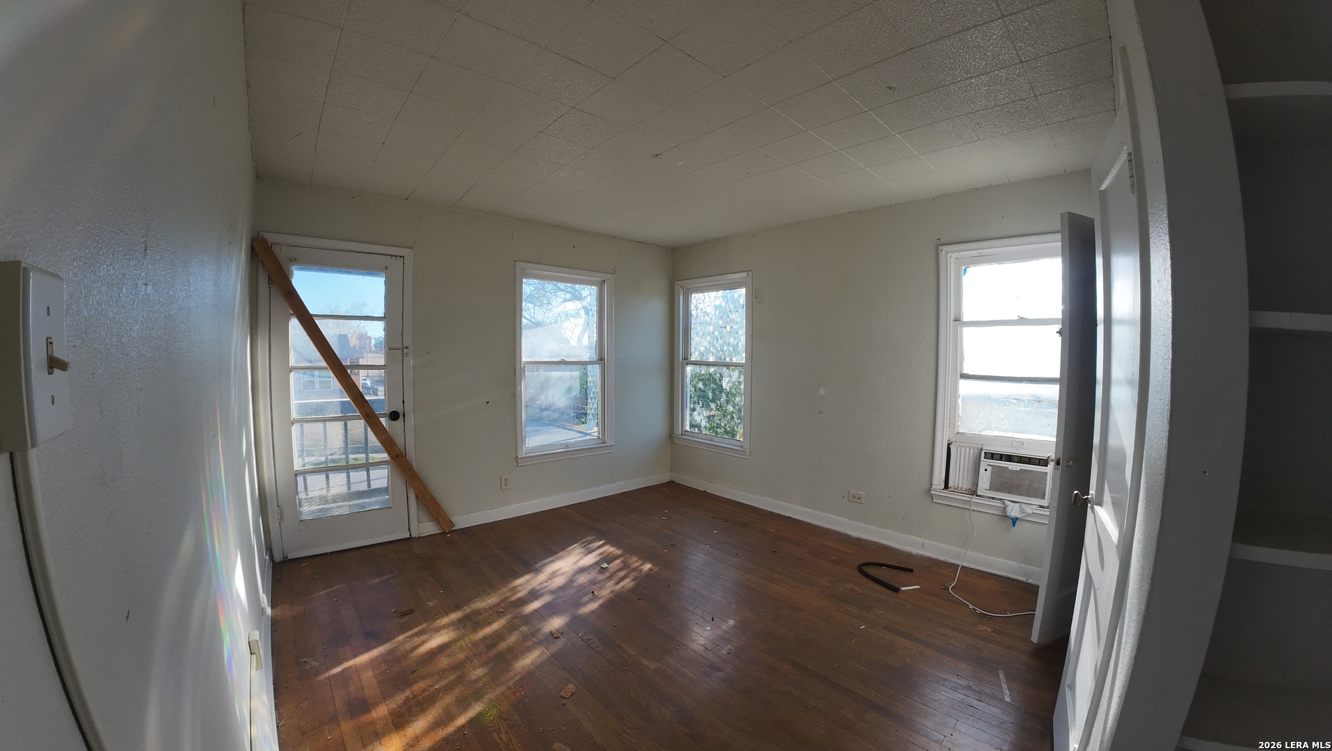 401 Natalen San Antonio TX 78209