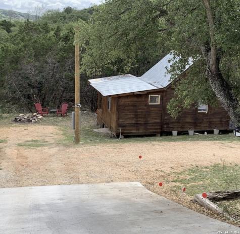 1103 Rockmoor Canyon Lake TX 78133