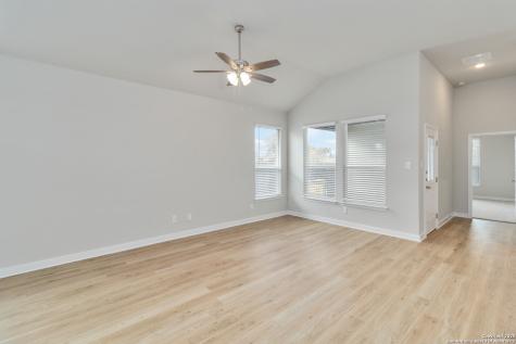 5123 Cindy Branch San Antonio TX 78253