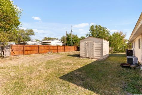 218 Redbud New Braunfels TX 78130