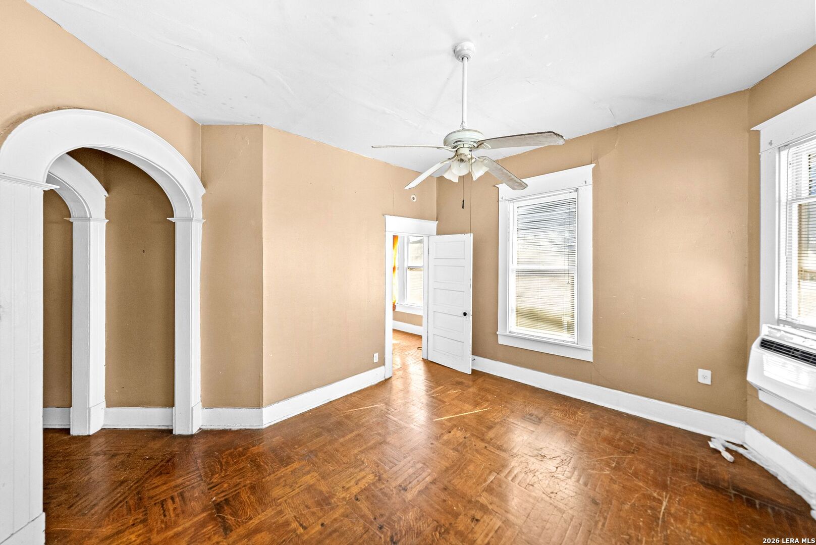 124 E Ashby Place San Antonio TX 78212
