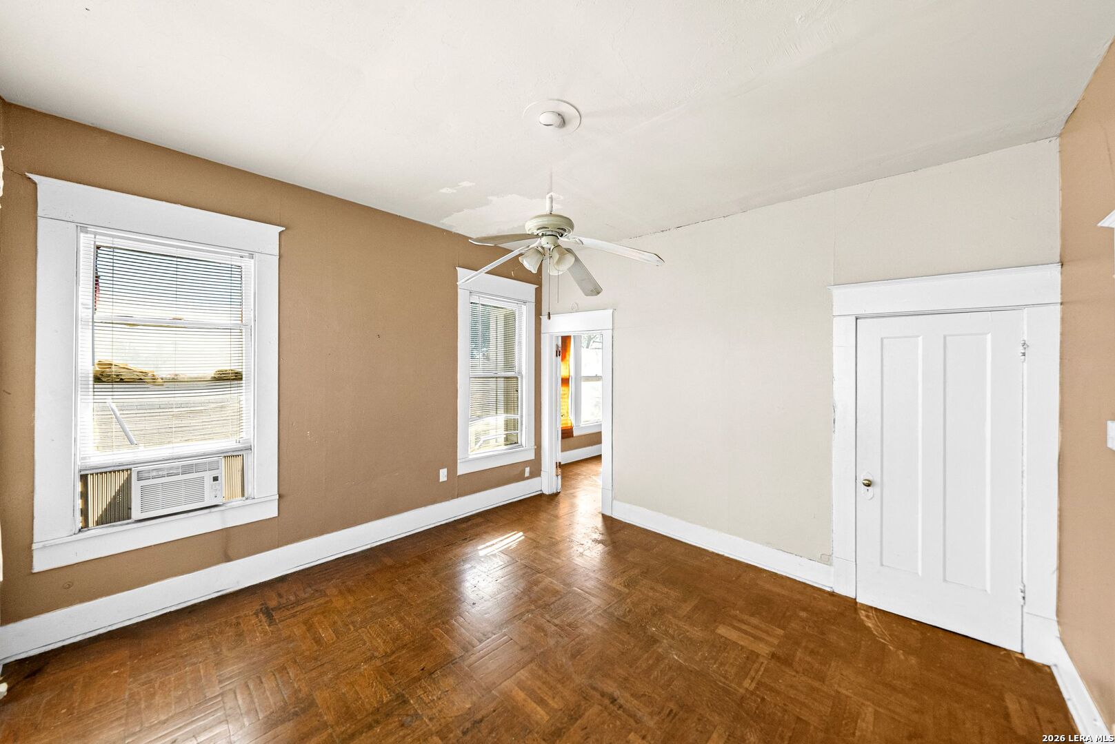 124 E Ashby Place San Antonio TX 78212