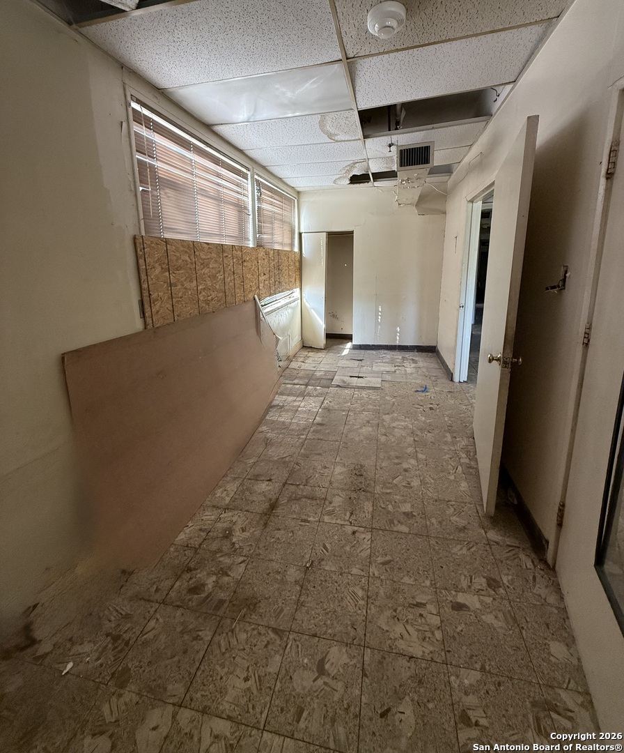325 E Locust San Antonio TX 78212