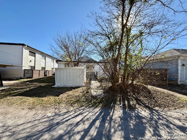 325 E Locust San Antonio TX 78212