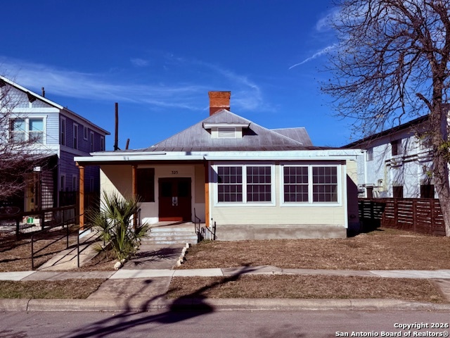 325 E Locust San Antonio TX 78212