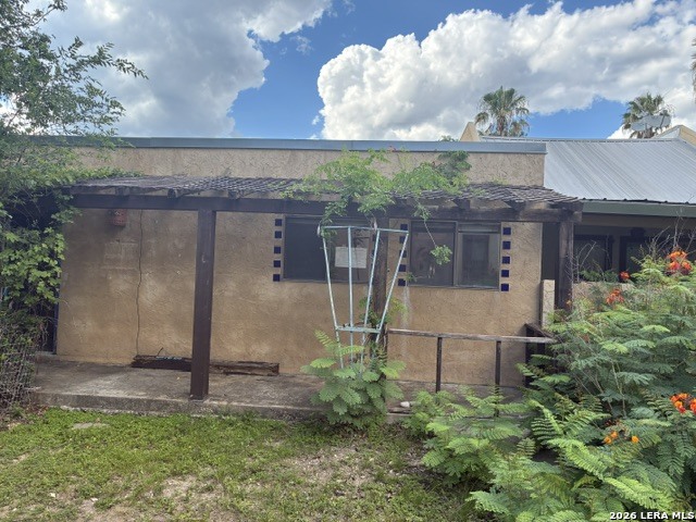 135 Avenida Juarez Brackettville TX 78832